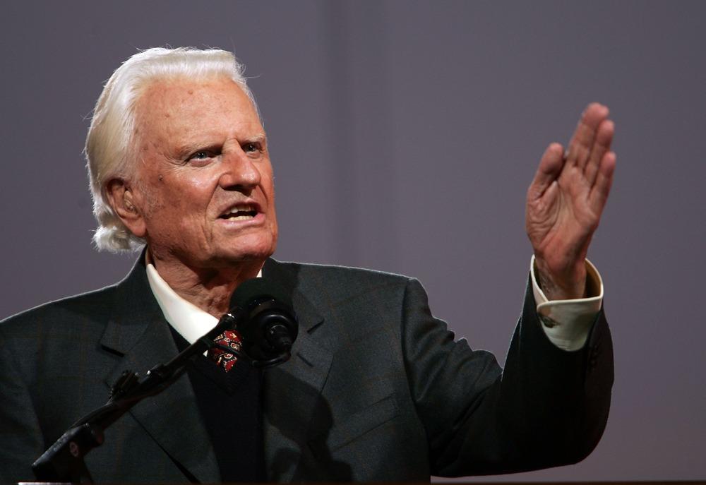 https://baptist.org.md/ro/wp-content/uploads/120812-graham-hmed-9a.jpg